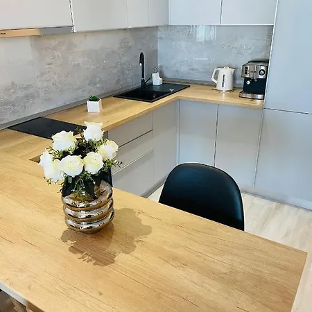 Mirage Sea Breeze מאמאיה