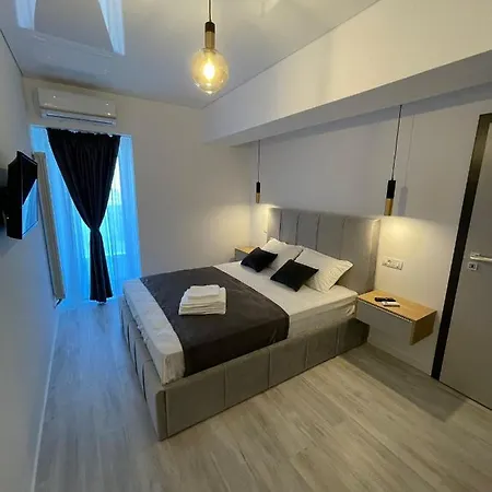 Apartment Mirage Sea Breeze *